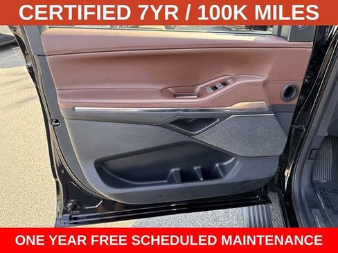 Used 2025 Lincoln Navigator L Reserve AWD/4WD image 13