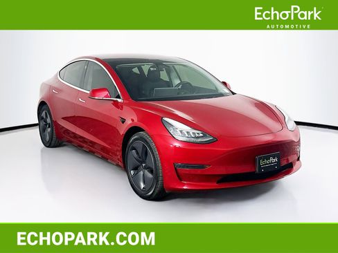 Used 2018 Tesla Model 3 Mid Range image 1