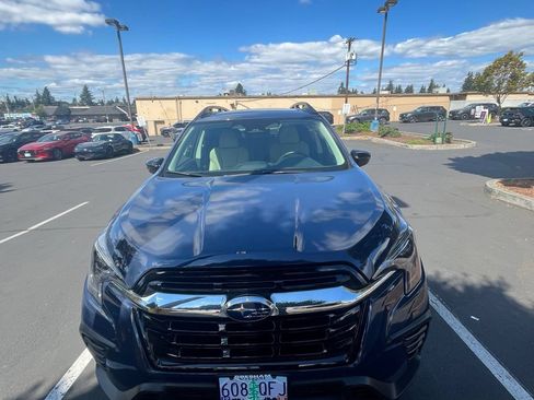 Used 2024 Subaru Ascent Limited w/ Technology Package AWD/4WD image 1