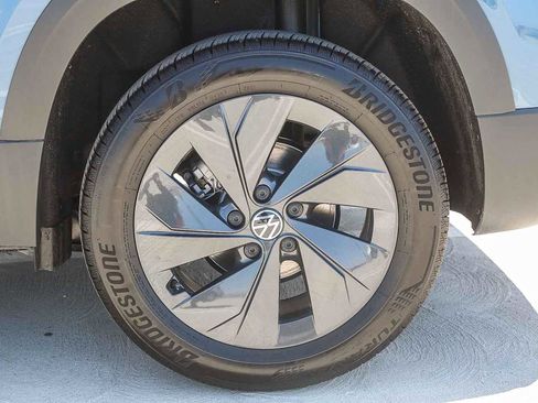 New 2025 Volkswagen Taos S FWD image 10