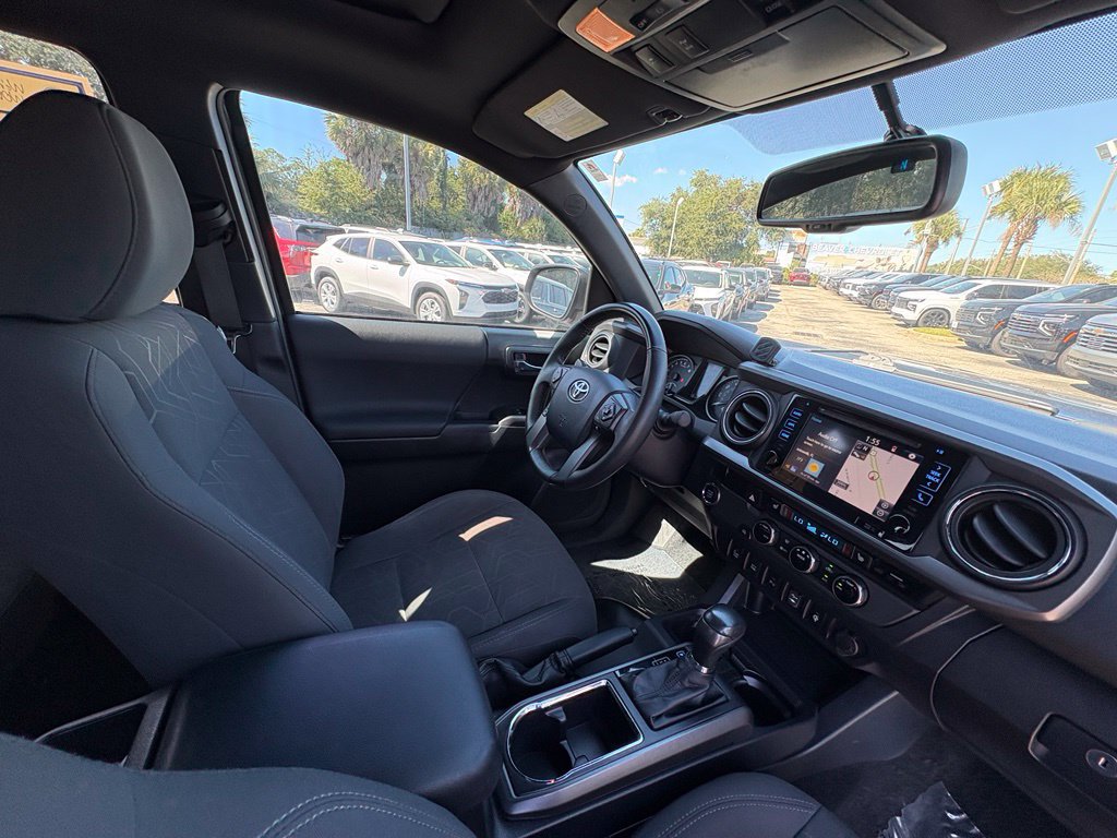 Used 2017 Toyota Tacoma TRD Off-Road RWD image 29