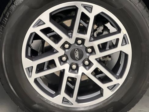 Used 2025 Ford Expedition Active AWD/4WD image 78