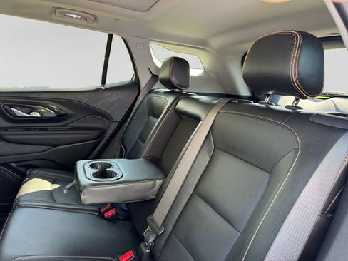 Used 2024 GMC Terrain AT4 AWD/4WD image 22