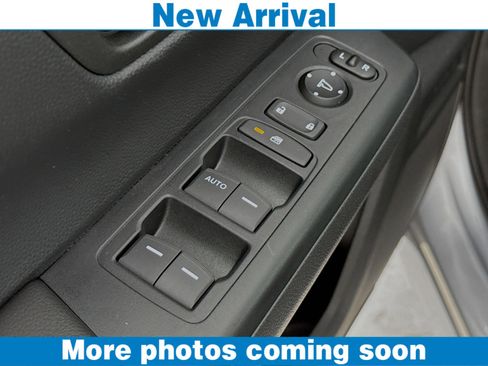 Certified 2025 Honda CR-V LX image 1