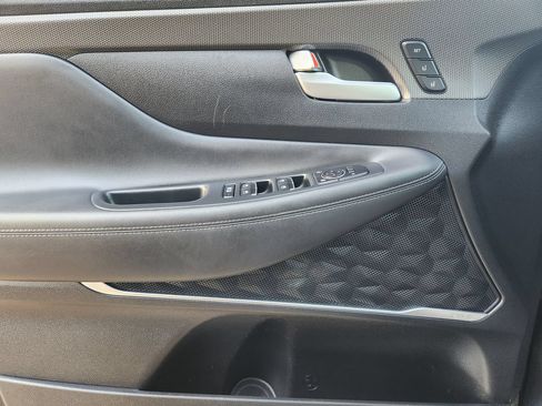 Used 2020 Hyundai Santa Fe Limited FWD image 22