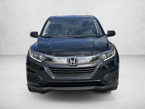 Used 2022 Honda HR-V LX image 2
