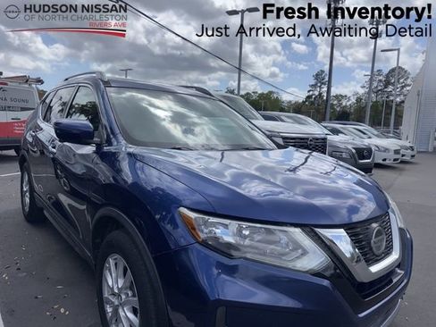Used 2018 Nissan Rogue SV w/ Sun & Sound Touring Package image 1