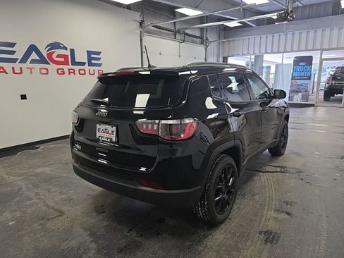 New 2026 Jeep Compass Latitude AWD/4WD image 11