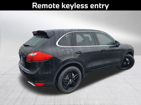 Used 2014 Porsche Cayenne S image 6