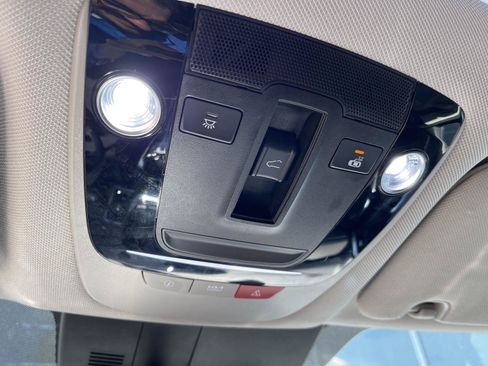 Used 2023 Kia Sorento SX FWD image 22