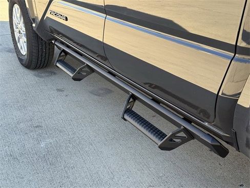 New 2025 Toyota Tacoma SR5 image 10