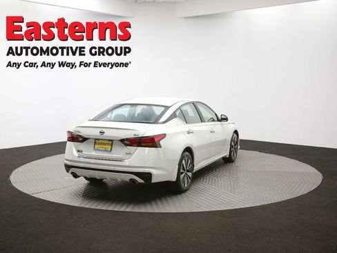 Used 2022 Nissan Altima 2.5 SV w/ SV Premium Package AWD/4WD image 37