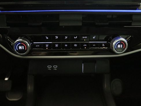 Used 2025 Honda Prologue Touring image 22