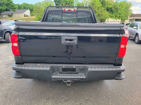 Used 2018 Chevrolet Silverado 1500 W/T w/ Special Service Package AWD/4WD image 6