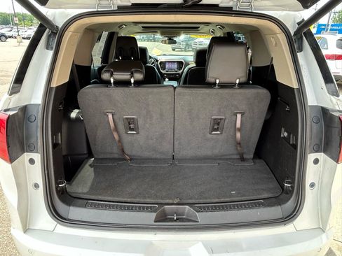 Used 2017 GMC Acadia Denali w/ Technology Package AWD/4WD image 18