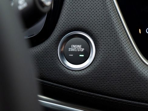 New 2026 Cadillac XT5 Luxury w/ LPO, Floor Liner Package image 19