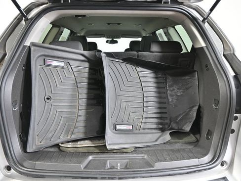 Used 2013 Chevrolet Traverse LT image 17