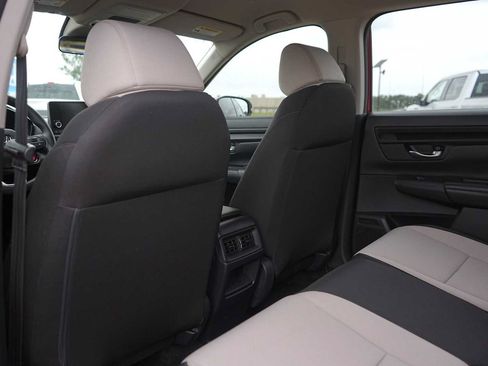 Used 2024 Honda CR-V LX image 13