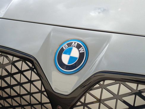 Used 2025 BMW i4 xDrive40i w/ M Sport Package image 12