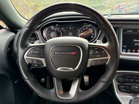 Used 2019 Dodge Challenger R/T w/ Plus Package image 18