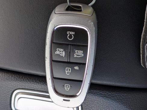 Used 2022 Hyundai Santa Fe SEL w/ Convenience Package FWD image 28