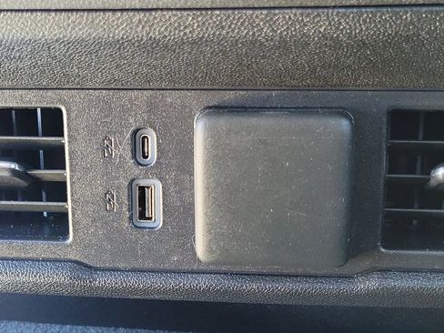Used 2024 Chevrolet Silverado 1500 LT AWD/4WD image 16