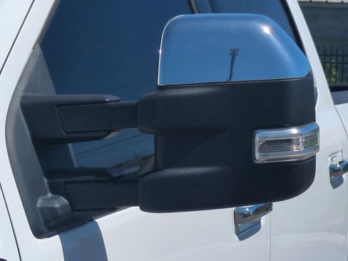 Used 2018 Ford F150 Lariat w/ Equipment Group 502A Luxury AWD/4WD image 52