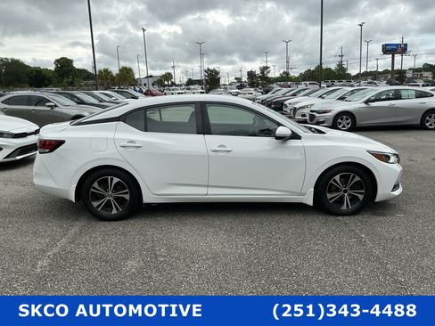 Used 2021 Nissan Sentra SV w/ Trunk Package FWD image 6