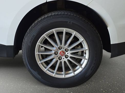 Used 2020 Jaguar F-PACE AWD/4WD image 36