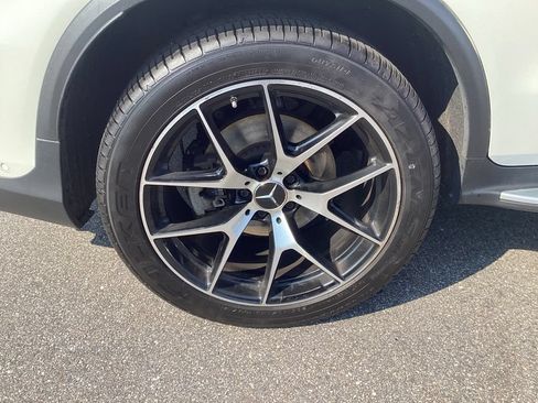 Used 2022 Mercedes-Benz GLC 43 AMG 4MATIC image 7