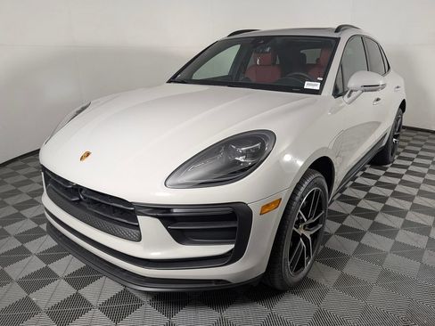 New 2026 Porsche Macan AWD/4WD image 1
