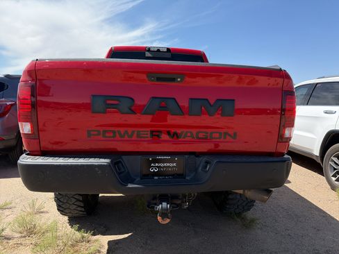 Used 2018 RAM 2500 Power Wagon w/ Luxury Group AWD/4WD image 4