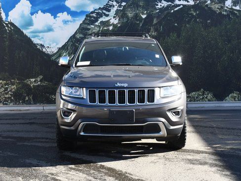 Used 2014 Jeep Grand Cherokee Limited w/ Trailer Tow Group IV image 5