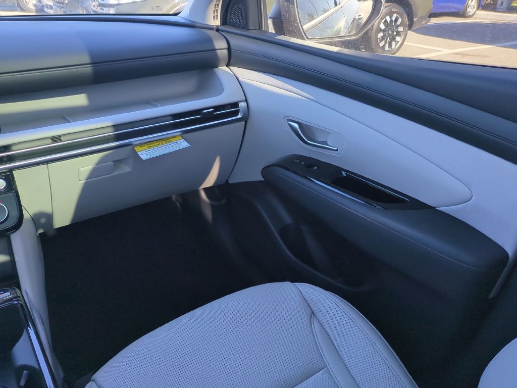 New 2026 Hyundai Tucson Limited FWD image 20