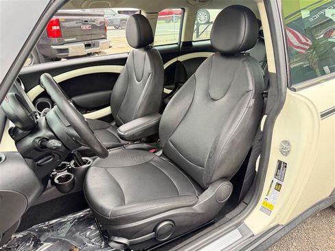 Used 2013 MINI Cooper Clubman FWD image 14