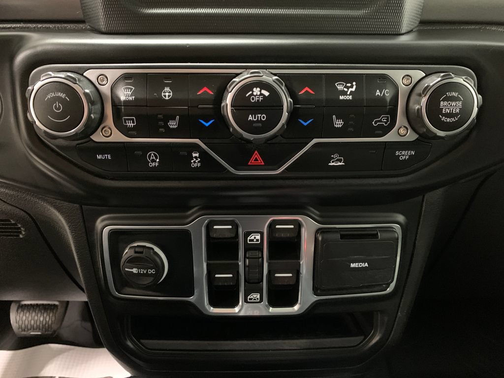 Used 2023 Jeep Gladiator Sport AWD/4WD image 26