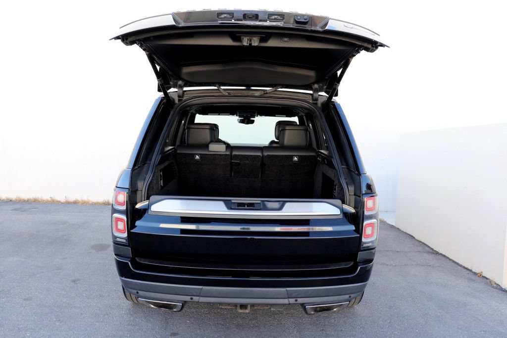 Used 2020 Land Rover Range Rover SV Autobiography Dynamic AWD/4WD image 24