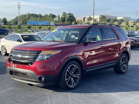 Used 2014 Ford Explorer Sport w/ Equipment Group 401A AWD/4WD image 3