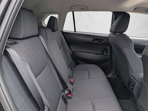 Certified 2022 Toyota Corolla Cross LE image 16