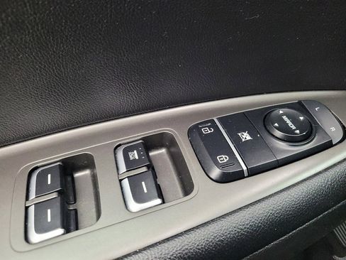 Used 2020 Kia Optima LX FWD image 27