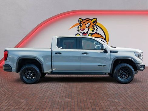 Used 2025 GMC Sierra 1500 AT4X w/ AT4X AEV Edition AWD/4WD image 4