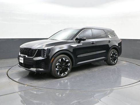 Used 2025 Kia Sorento SX image 33