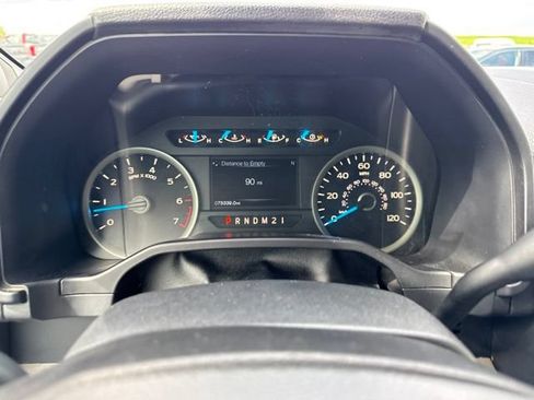 Used 2016 Ford F150 XLT w/ Equipment Group 302A Luxury AWD/4WD image 13