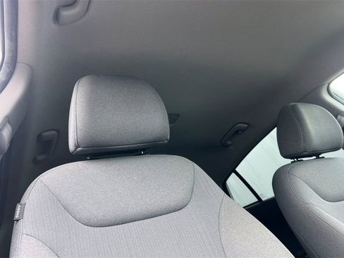 Used 2021 Hyundai Ioniq SEL image 19