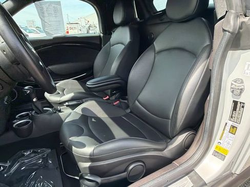 Used 2013 MINI Cooper Roadster FWD image 17
