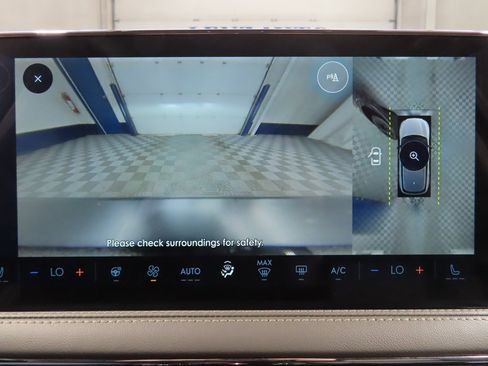 Used 2025 Lincoln Corsair Premiere w/ Jet Appearance Package image 20