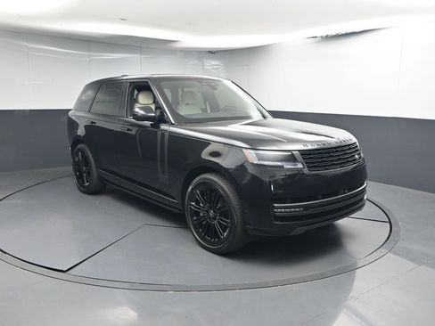 Used 2024 Land Rover Range Rover SE AWD/4WD image 26