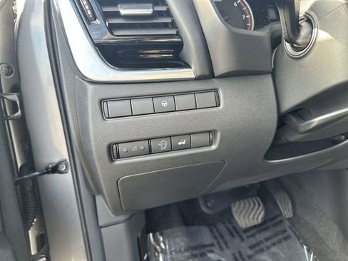 Certified 2023 Nissan Rogue SL image 20