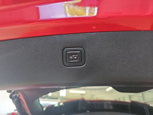 Certified 2020 Chevrolet Blazer RS AWD/4WD image 17