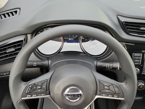 Used 2020 Nissan Rogue Sport S AWD/4WD image 20